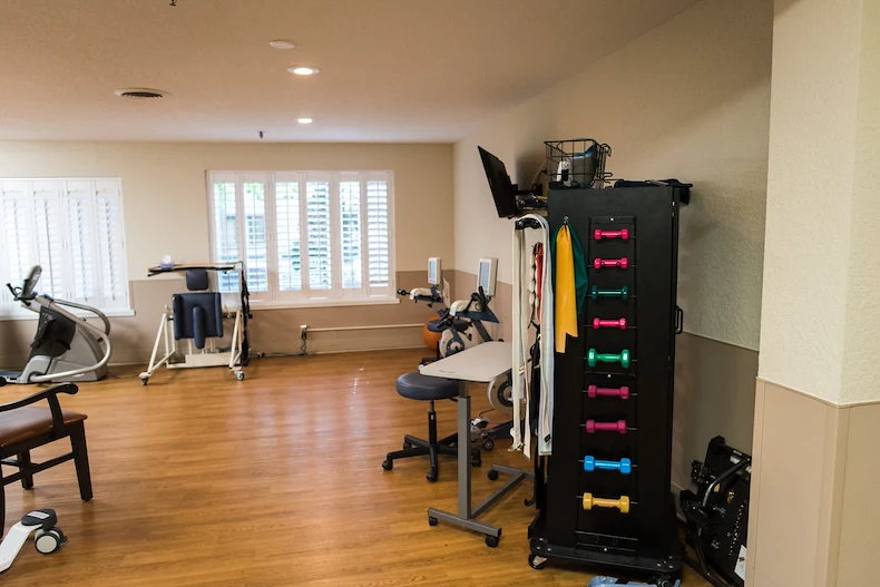 Image of Shawnee Gardens Healthcare & Rehab (6)