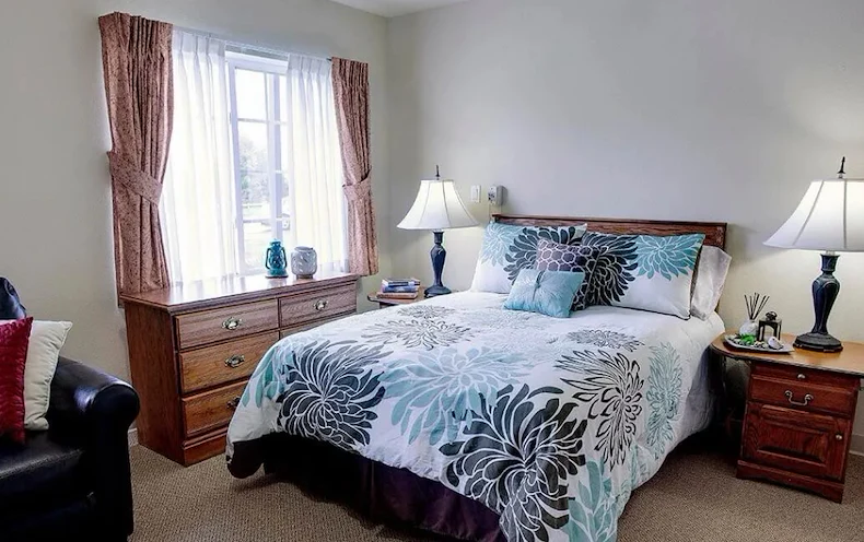 Image of Grand Emerald Place (7)