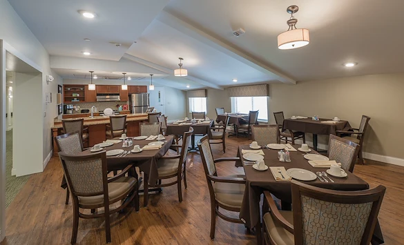 Image of West Bay Warwick (5)