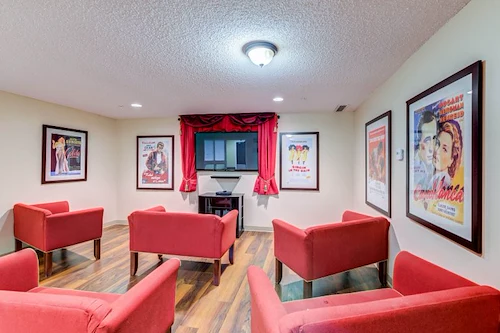 Image of Vista Corona Senior Living (10)