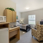 Image of Lorain Estates Senior Living (8)