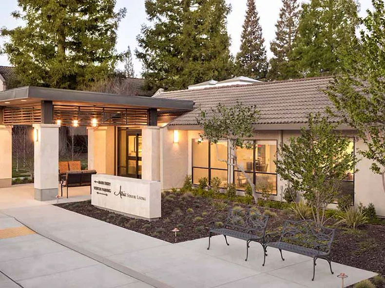 Image of Atria El Camino Gardens (1)