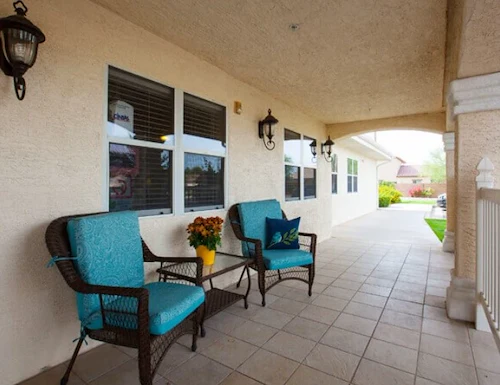 Image of Avista Apache Junction (2)