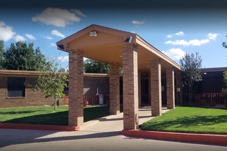 Image of The Oaks At Radford Hills Healthcare Center (1)
