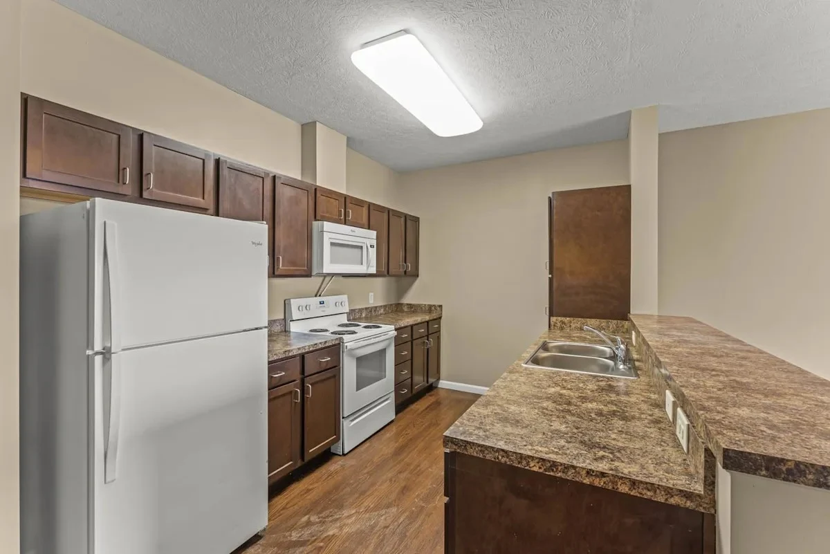 Image of Gateway Senior (6)