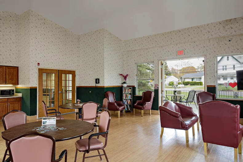 Image of Autumn Lake Healthcare At Bucks Hill (3)