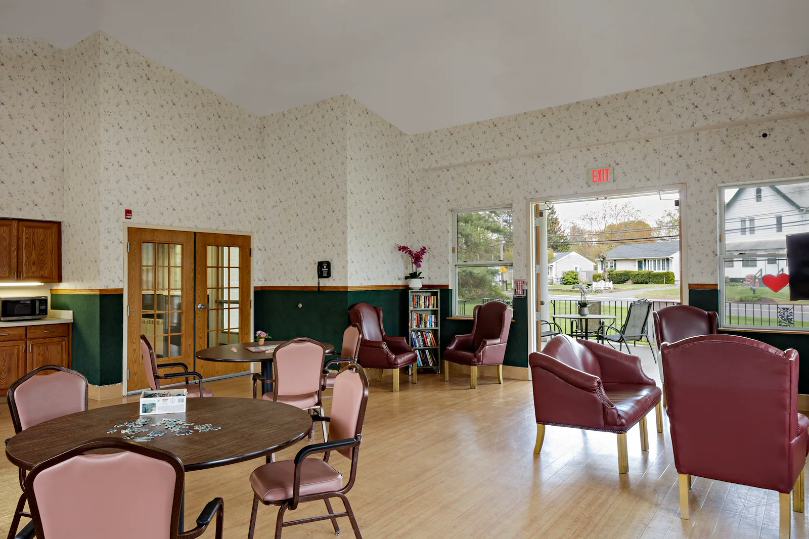 Image of Autumn Lake Healthcare At Bucks Hill (3)