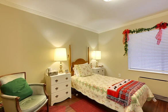 Image of The Oaks - Scenic View (Assisted Living) (7)