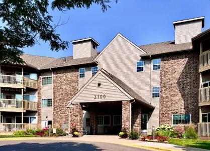 Image of Realife Cooperative of Brooklyn Park (1)