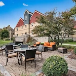 Image of Lake Oaks Apartments (9)