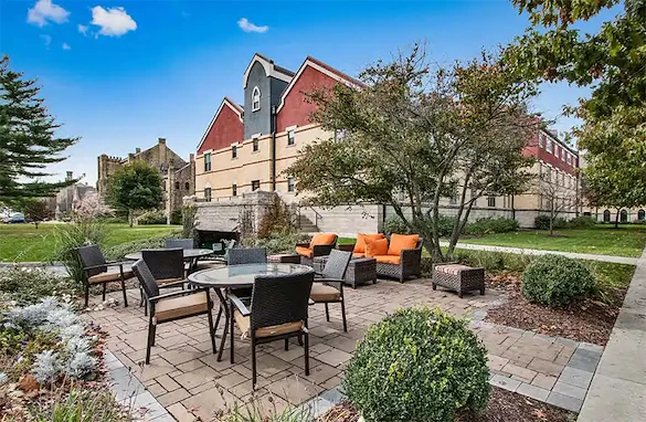 Image of Lake Oaks Apartments (9)