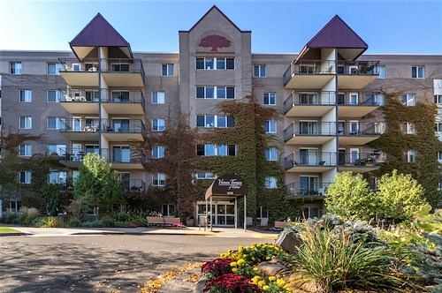 Image of Vernon Terrace of Edina (1)