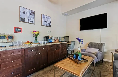 Image of Aegis Living Kent (5)