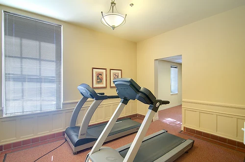 Image of Senior Suites of Joliet (7)