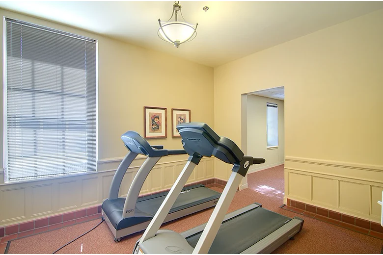 Image of Senior Suites of Joliet (7)