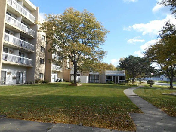 Image of Tamarisk Senior Apartments (1)