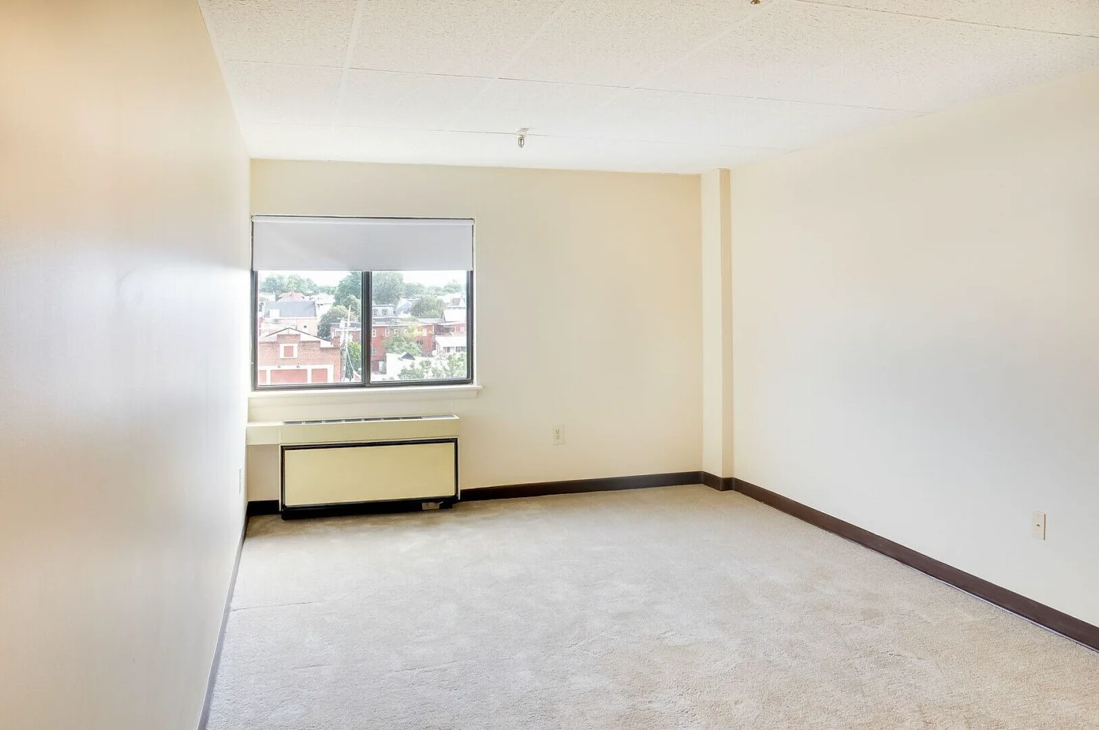 Image of Elizabeth Court Apartments (4)