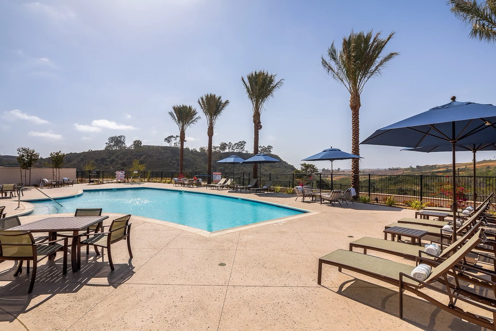 Image of Santianna (8)