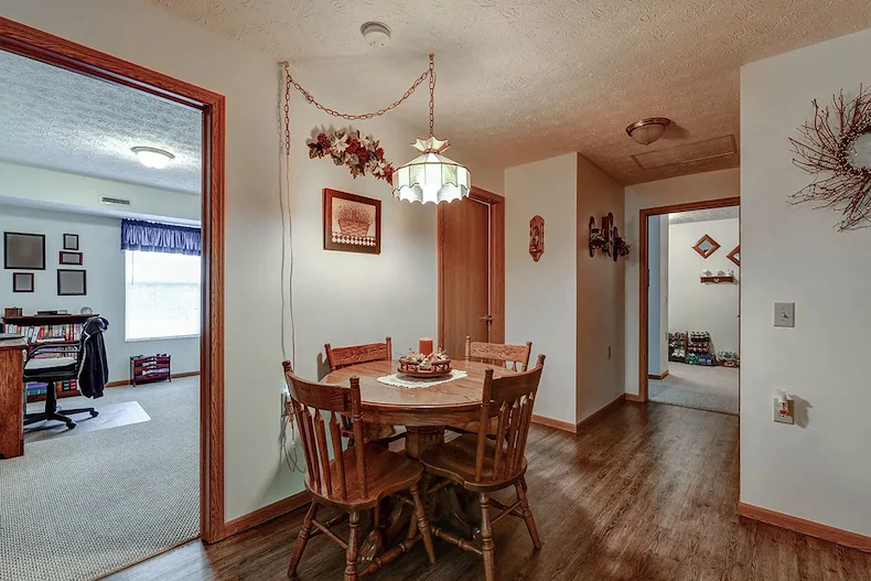 Image of Russell's Place (6)