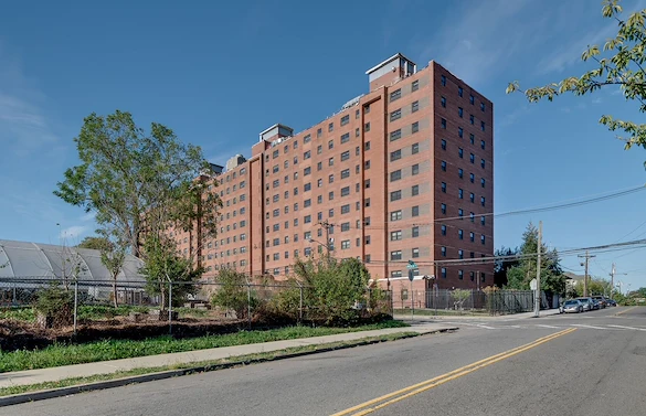 Image of Lincoln Towers (2)