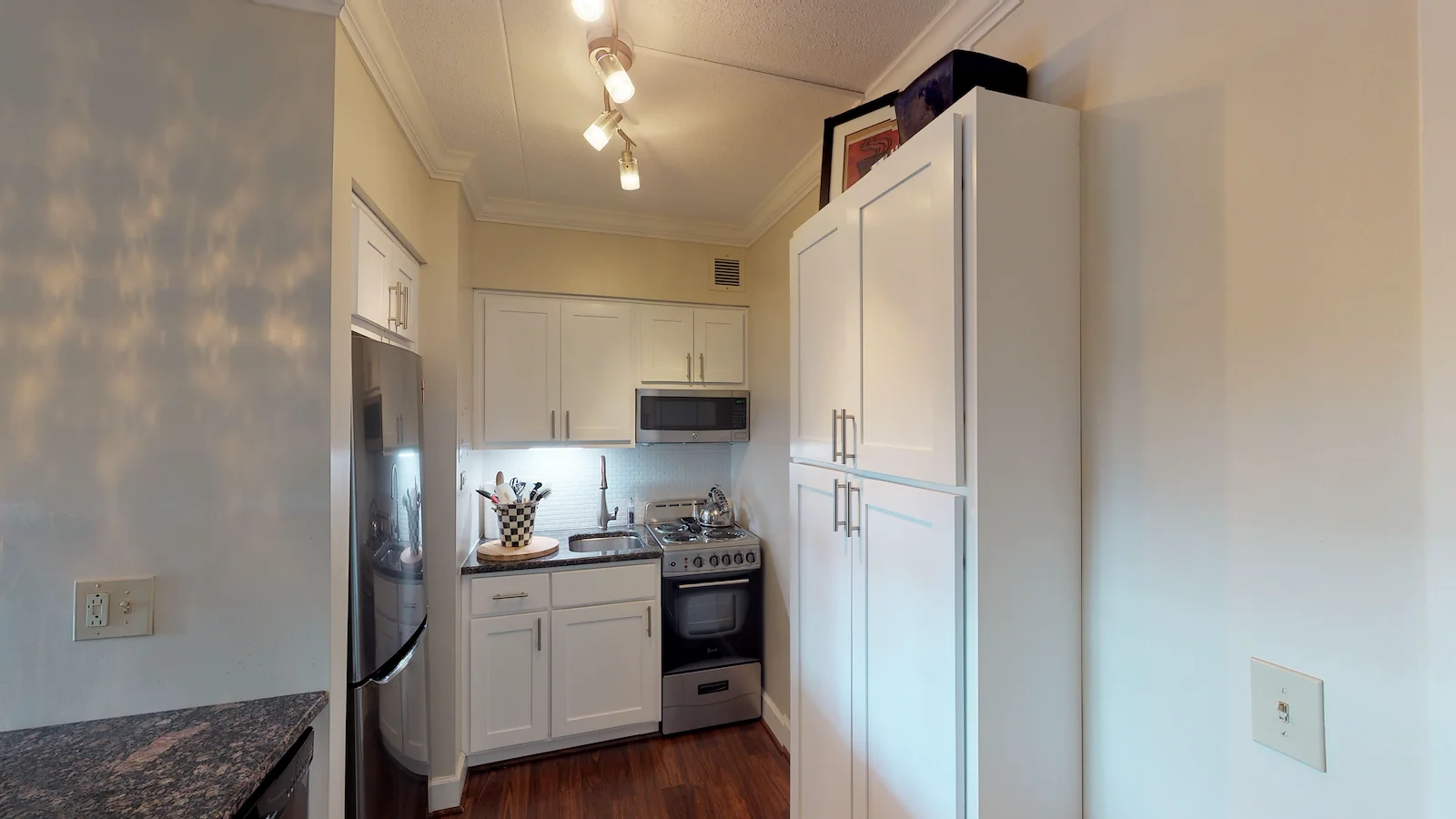 Image of Valley Manor (6)