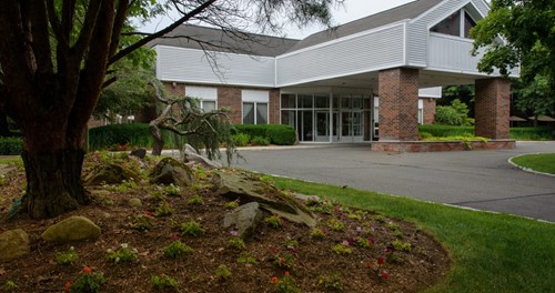Image of Wilton Meadows Health Care Center (1)
