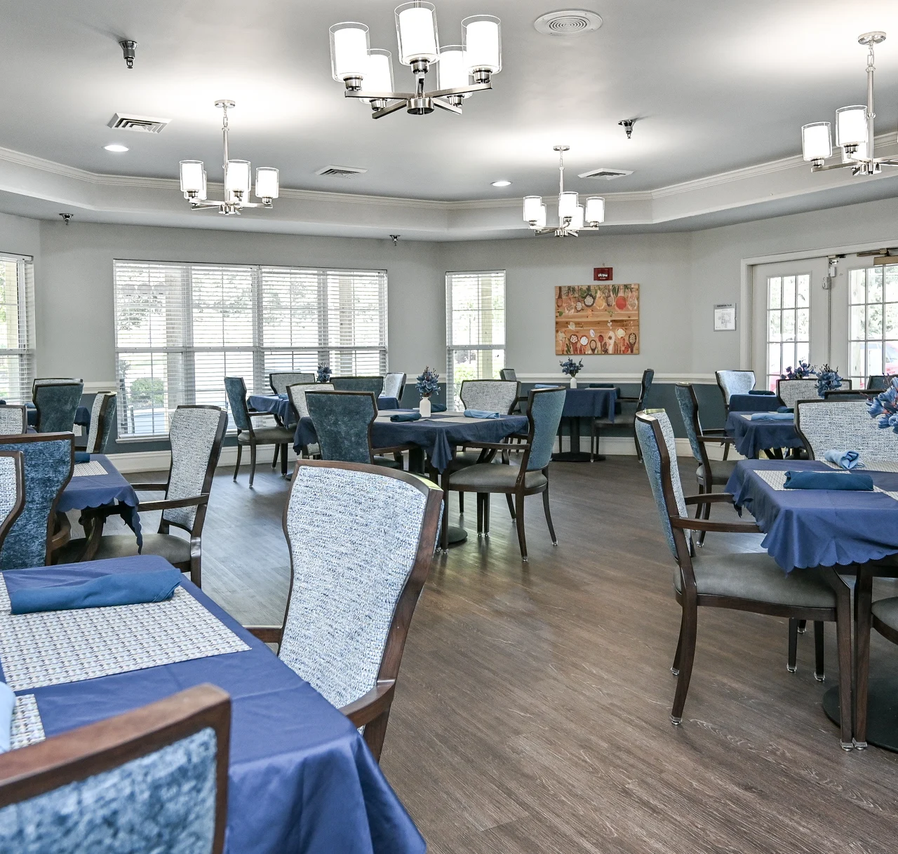 Charter Senior Living of Cleveland dining room