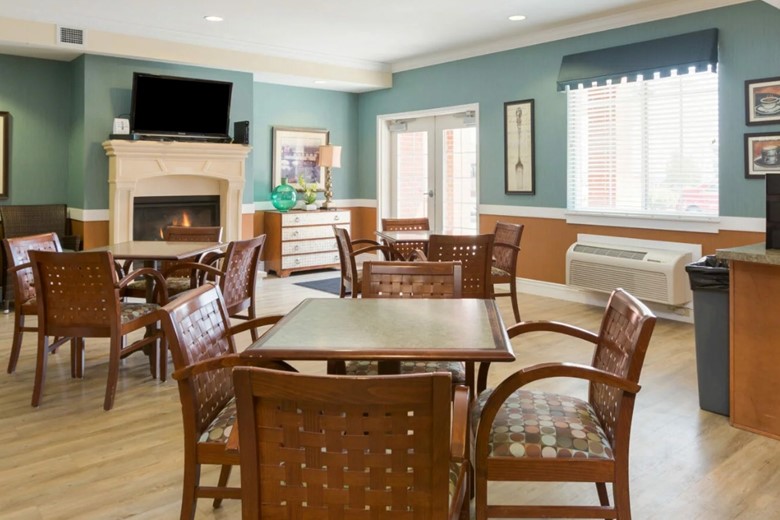 Image of Lincoln Meadows Senior Living (5)