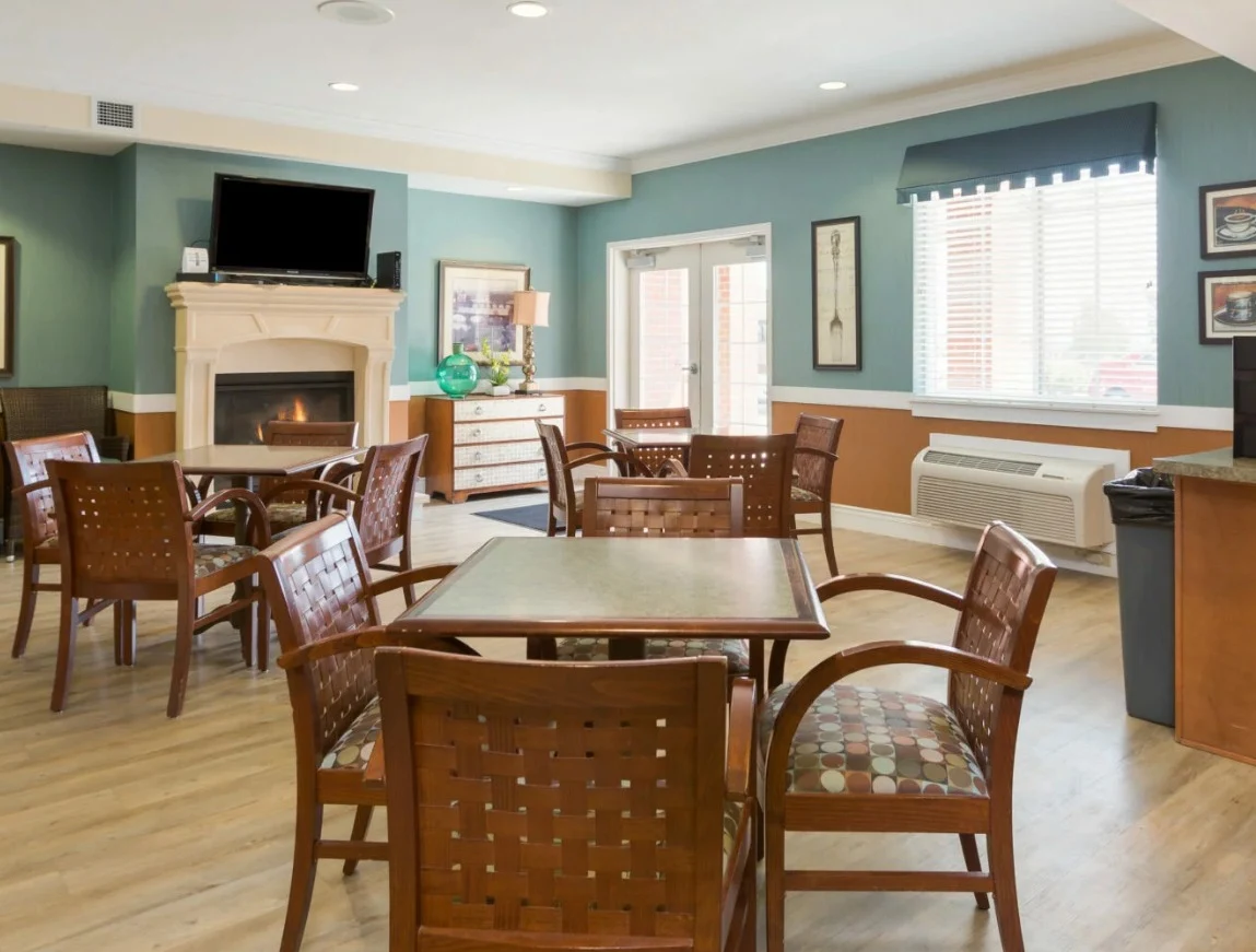 Image of Lincoln Meadows Senior Living (5)