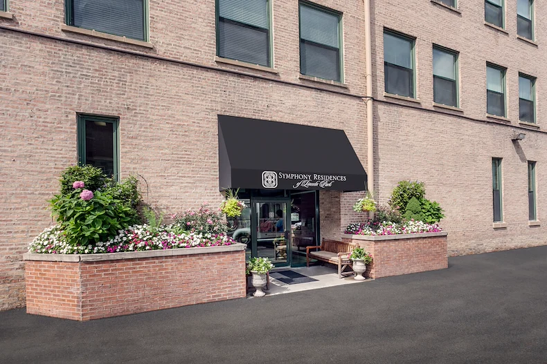 Image of Vistas of Lincoln Park (2)