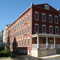 Image of Henner Apartments (1)