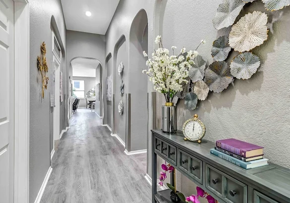 Image of Silver Leaf Wimberley (3)