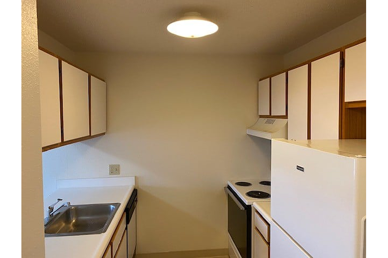 Image of Abbott Parkside Senior Apartments 55+ (2)