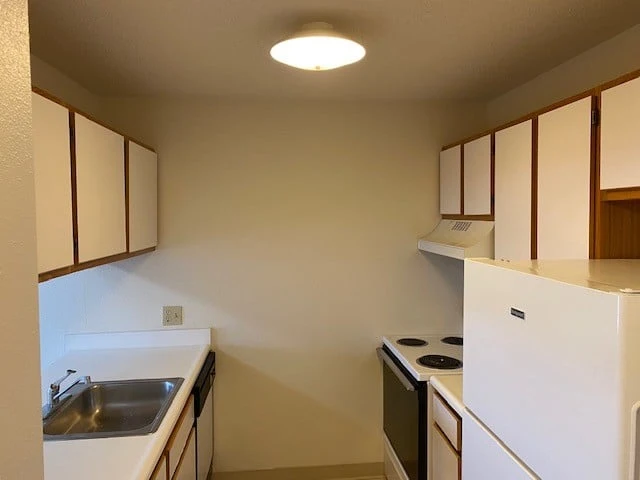 Image of Abbott Parkside Senior Apartments 55+ (2)