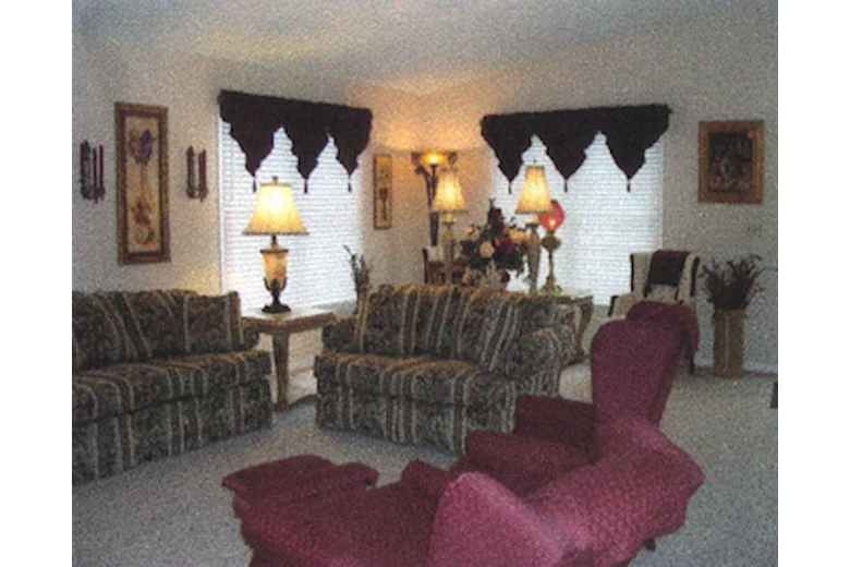Image of Birchwood Manor (7)