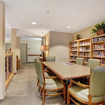 Image of Oak Crest (4)