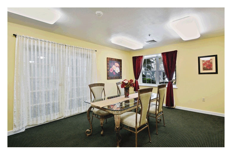 Image of Shawnee Estates Senior Living (2)