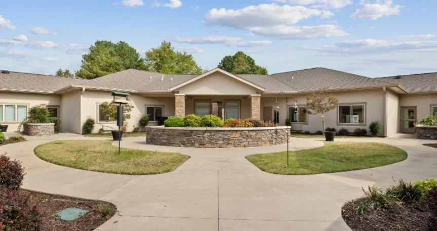 Image of Magnolia Place Senior Living (6)