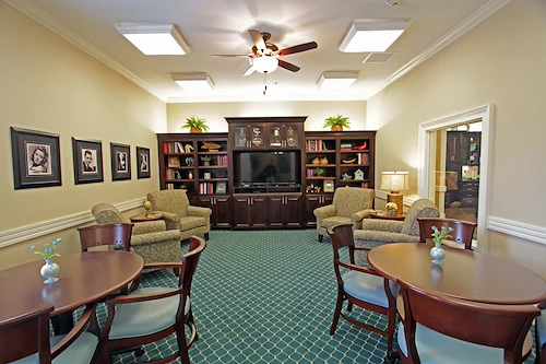 Image of Benton House of Grayson (4)