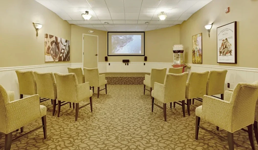 Image of Hillcrest of Loveland (3)