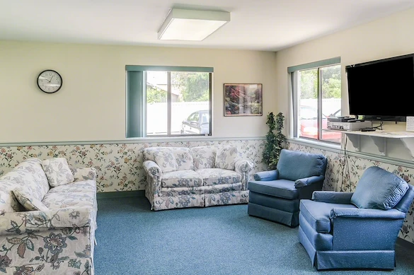 Image of Strawberry Patch Apartments (3)