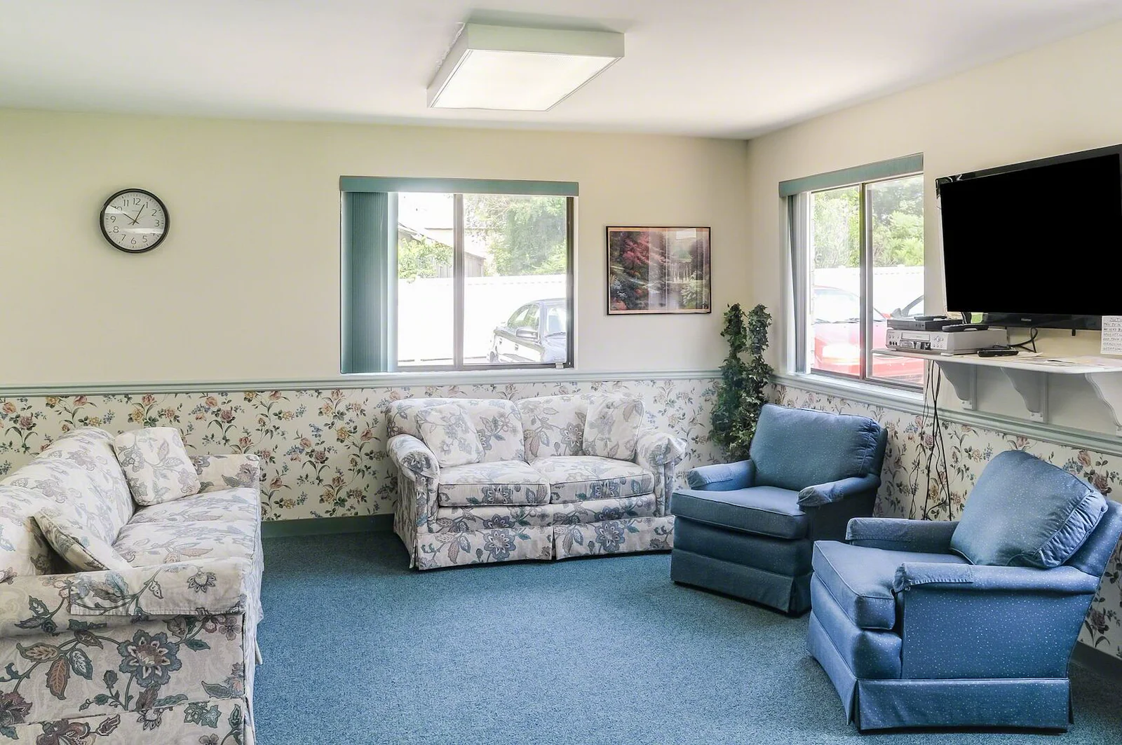 Image of Strawberry Patch Apartments (3)