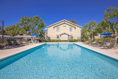 Image of Seasons At Simi Valley Senior Apartment Homes (4)
