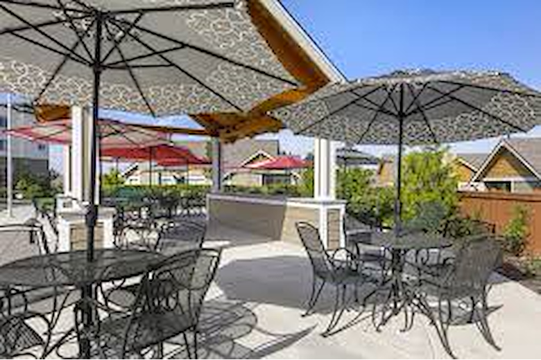 Image of Merrill Gardens At Tacoma (4)