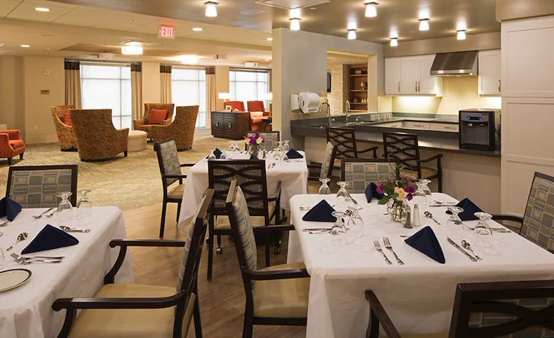 Image of Silverado Alexandria Memory Care Community (5)