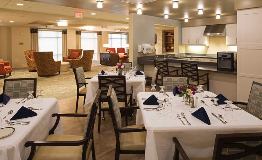 Image of Silverado Alexandria Memory Care Community (5)