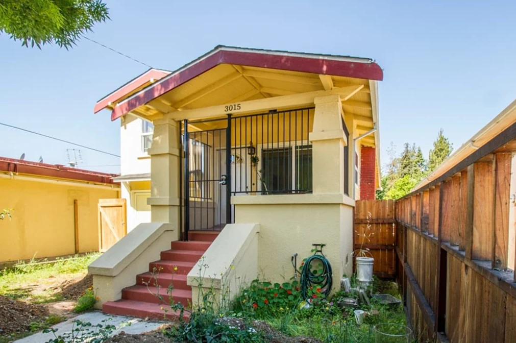 Image of Dimond Care II (1)