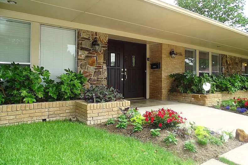 Image of Magnolia Assisted Living - Royal Place (1)