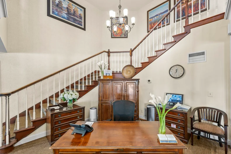 Image of Vineyard Park of Mercer Island (9)