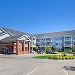 A convenient circle drive of our beautiful community.